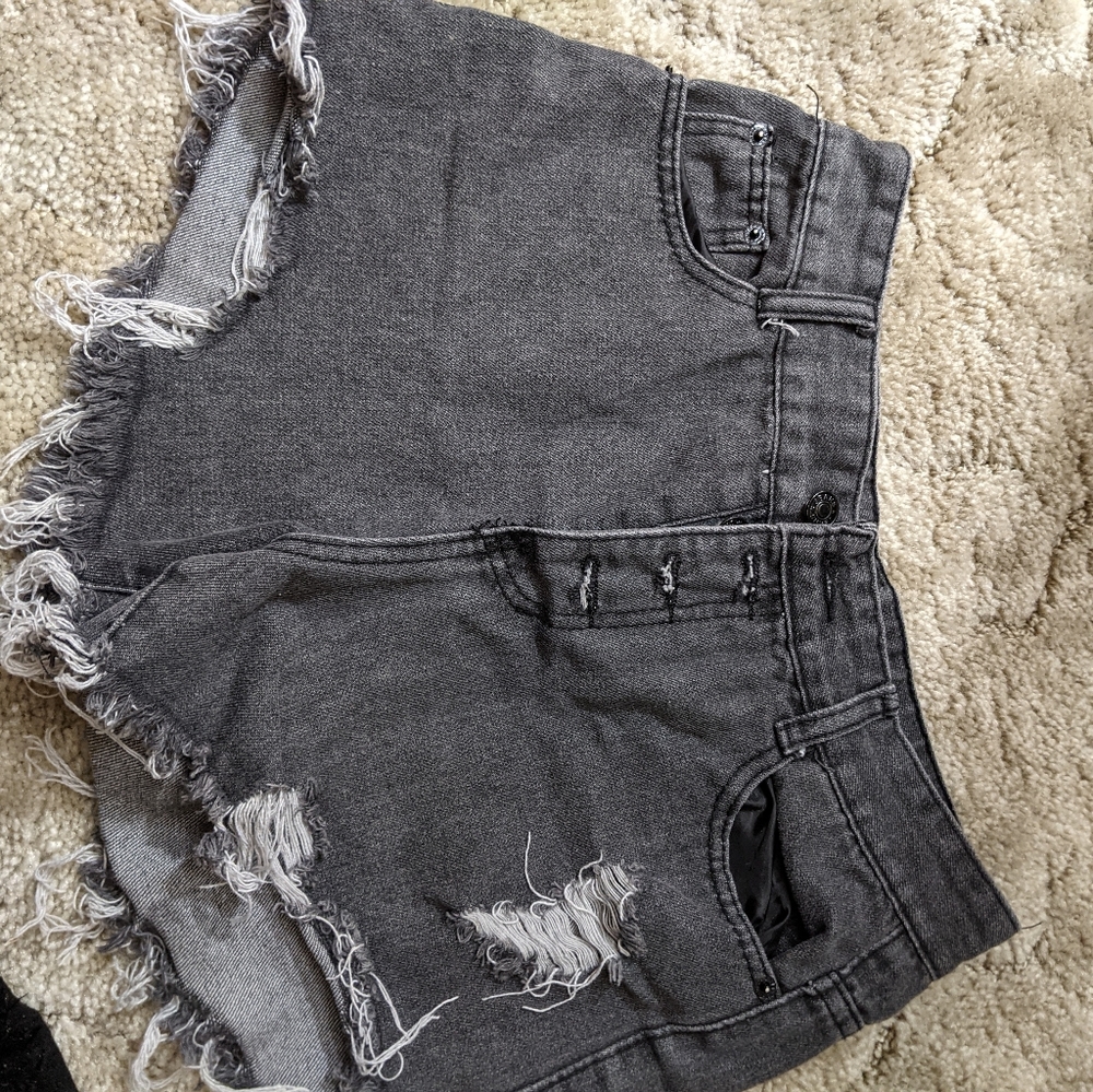 Shorts - Picture 2 of 2